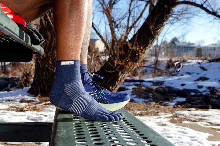 Actual product image Injinji Run Lightweight Mini-Crew (37 - 40)