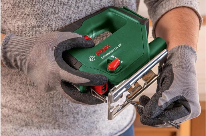 Produktbild Bosch Home & Garden UniversalSaw 18V-100