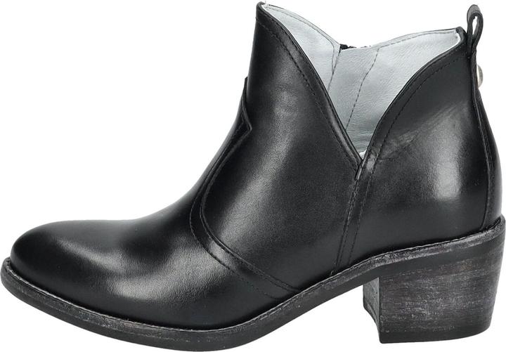 Actual product image Nero Giardini Stiefelette (39)