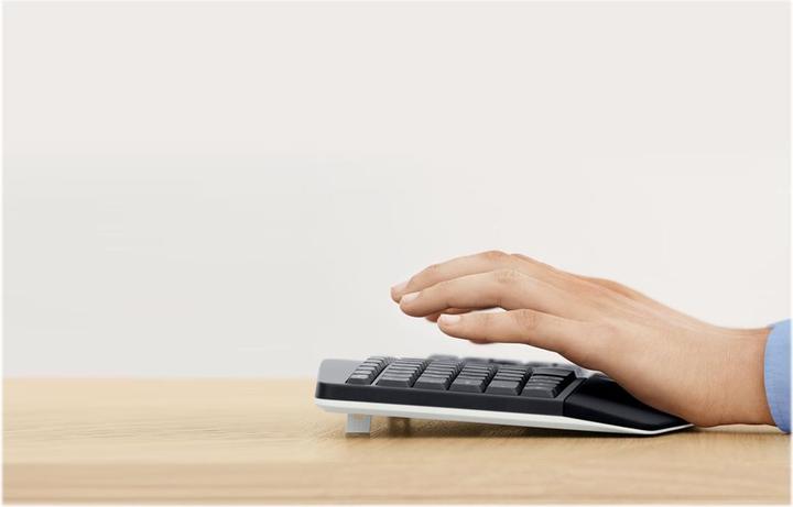 Actual product image Logitech MK850 (Eng. Int., Wireless)