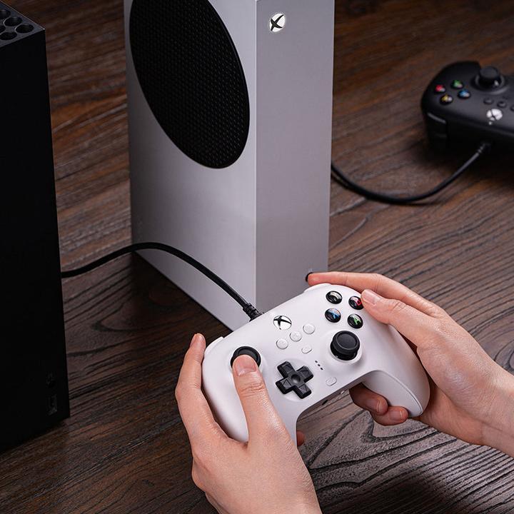 Produktbild 8bitdo Ultimate Controller (Xbox Series X, Xbox Series S, Xbox One X, Xbox One S, Windows)