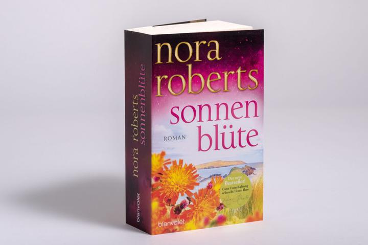 Actual product image Sonnenblüte (German, Uta Hege, Nora Roberts, 2023)