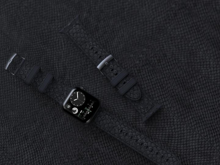 Image du produit Njord Bracelet en cuir de saumon Vindur Watch Strap for Apple Watch 44/45mm (45 mm, Cuir végétalien, Fermeture en acier inoxydable, Cuir de saumon)