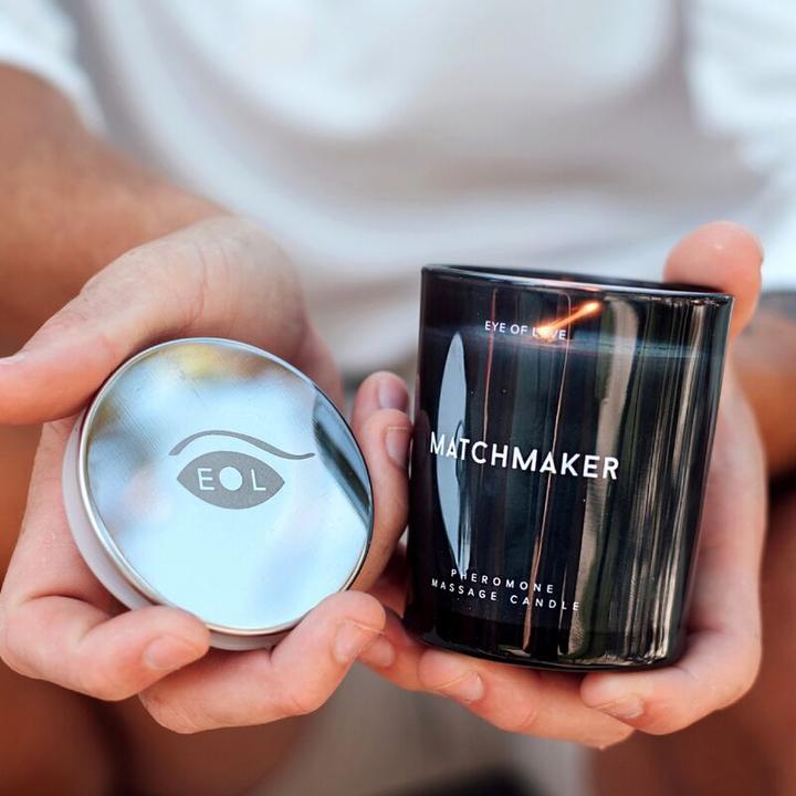 Produktbild Eye of Love Matchmaker Black Diamond Massagekerze Ziehen Sie Sie An, 150 ml (150 ml)