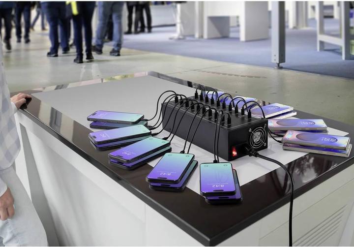 Actual product image Voltcraft UC-20C400W01 USB Ladegerät 400 W 20x USB-C® USB PD Innenbereich USB Po (400 W)