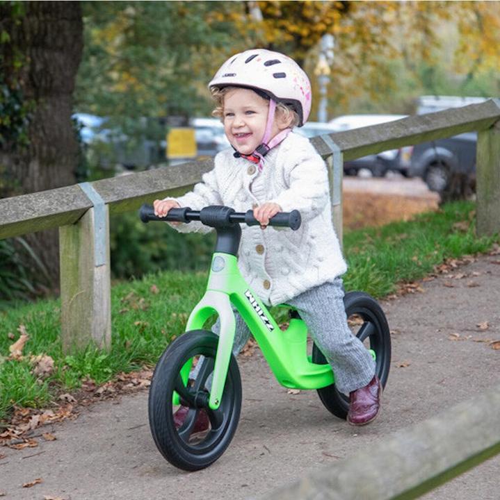 Immagine prodotto TickiT WHIZZ - Bici da equilibrio leggera per bambini - Leggera, robusta e regolabile in altezza (verde)
