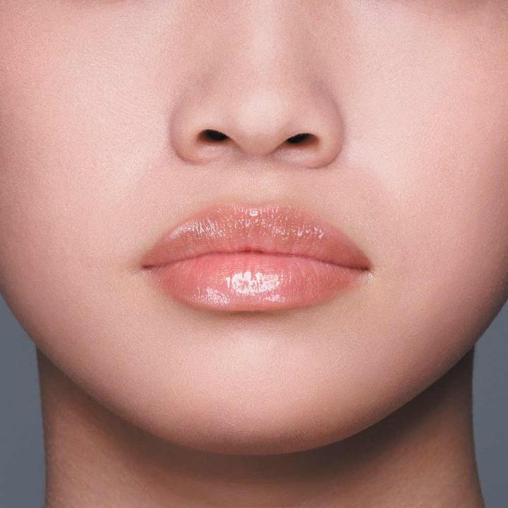 Actual product image Shiseido Gel Gloss (03 KURUMI BEIGE)
