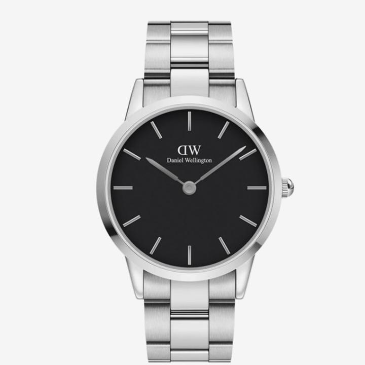 Actual product image Daniel Wellington Iconic Link Black Silver (40 mm) (Analogue wristwatch, 40 mm)