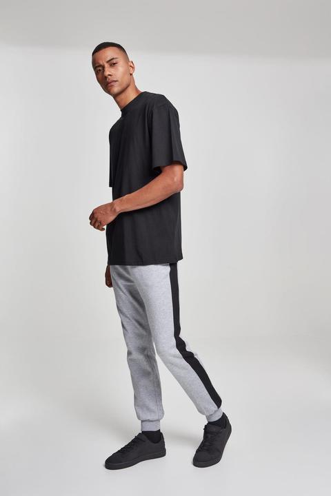 Actual product image Urban Classics Tall Tee (M)
