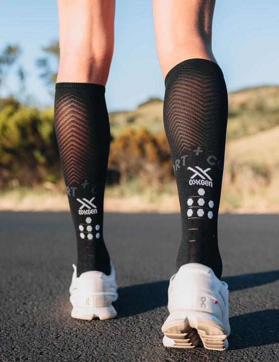 Produktbild Compressport FULL SOCKS Oxygen black (45 - 48)