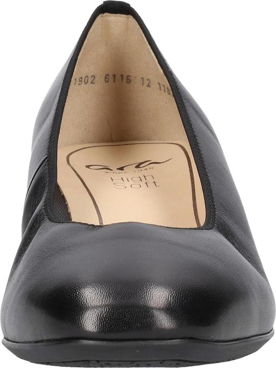 Actual product image Ara Pumps (36)