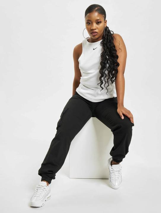 Actual product image Nike Essential Tank Top Ladies (XS)