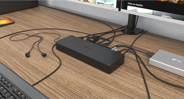 Actual product image i-tec USB-C Hub (USB-B, 10 Ports)