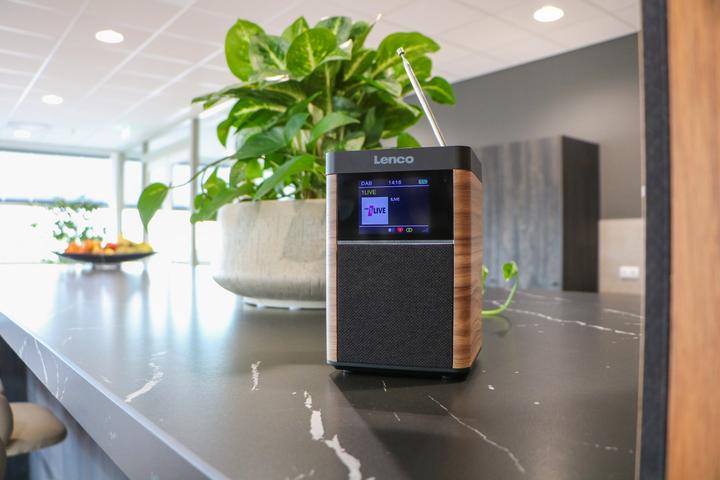 Productafbeelding Lenco PDR-060WD (DAB+, FM, Bluetooth)