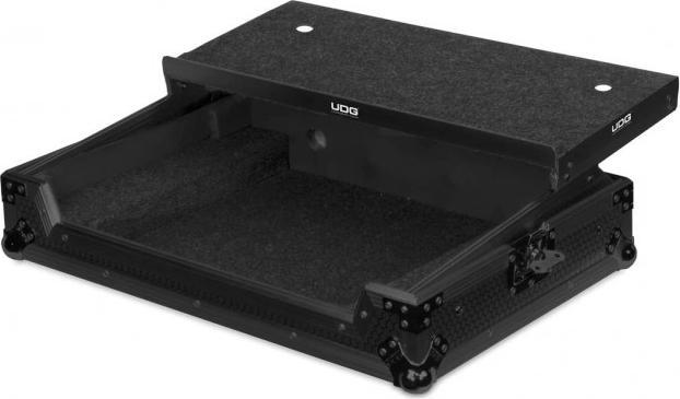 Immagine prodotto UDG U91062BL Custodia Ultimate Flight Case NI Traktor Kontrol S2 MK3 Black Plus
