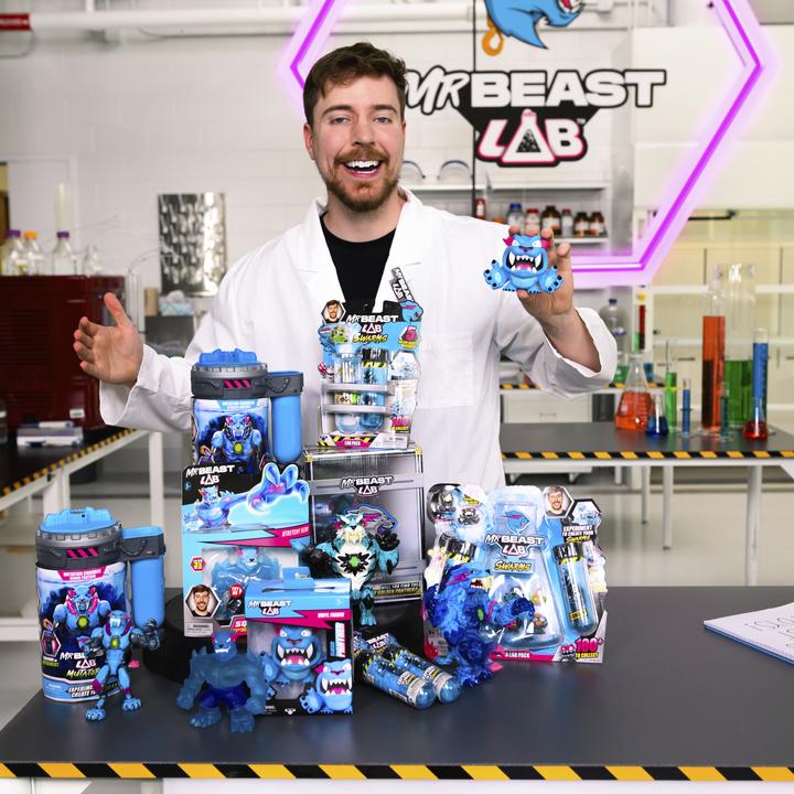 Actual product image Goo Jit Zu Mr.Beast Lab