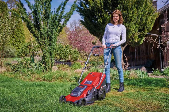 Actual product image Einhell GC-EM 1600/37 (Electrical connection)