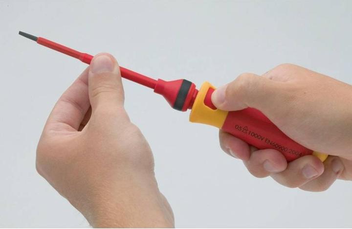 Produktbild HAZET Schraubendreher Satz ∙ schutzisoliert 804VDE/14 ∙ Pozidriv Profil PZ, Kreuzschlitz Profil PH,… (Schlitzschrauben, Torx (TX), Pozidriv-Kreuzschlitz (PZ), Phillipps-Kreuzschlitz (PH))