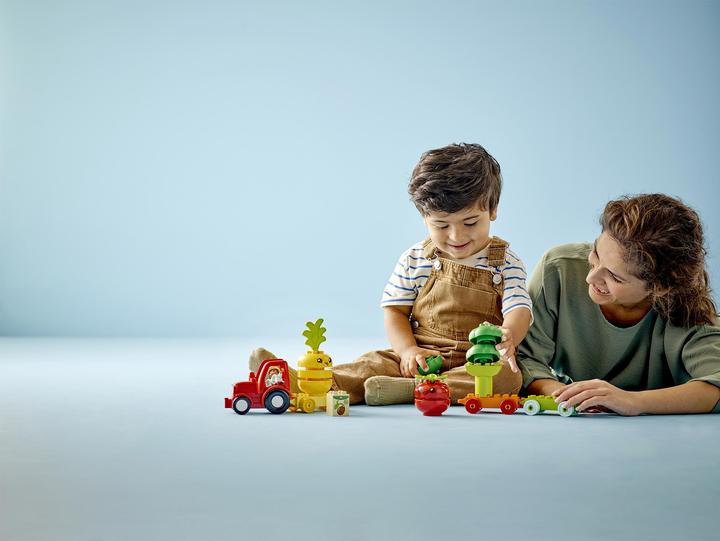 Immagine prodotto LEGO Trattore per frutta e verdura (10982)