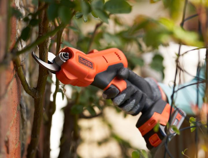 Image du produit Black & Decker Black and Decker Hand Cutter avec 18 V 2 Ah Lithium