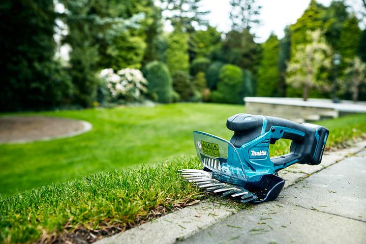 Immagine prodotto Makita UM600DZ