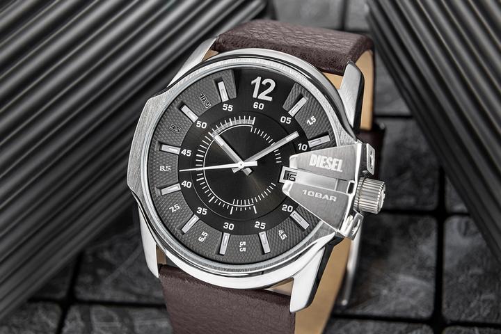 Produktbild Diesel Master Chief (Analoguhr, 45 mm)