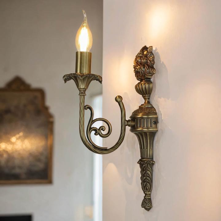 Actual product image Licht-Erlebnisse Luigi Xv (E14)