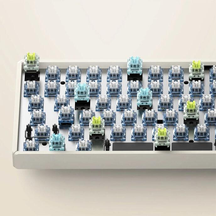 Actual product image Iqunix F97 Hitchhiker Wireless Gaming Keyboard, RGB - Moonstone Switches (DE, Wireless)