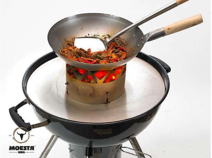 Actual product image Moesta BBQ Wok Steel Wok With Wooden Handle