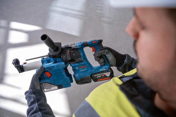 Actual product image Bosch Professional Cordless rotary hammer with SDS plus GBH 18V-22, L-BOXX (Rechargeable battery operated)
