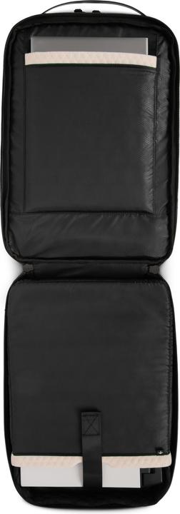 Actual product image Dell Alienware Horizon Travel (33 l)