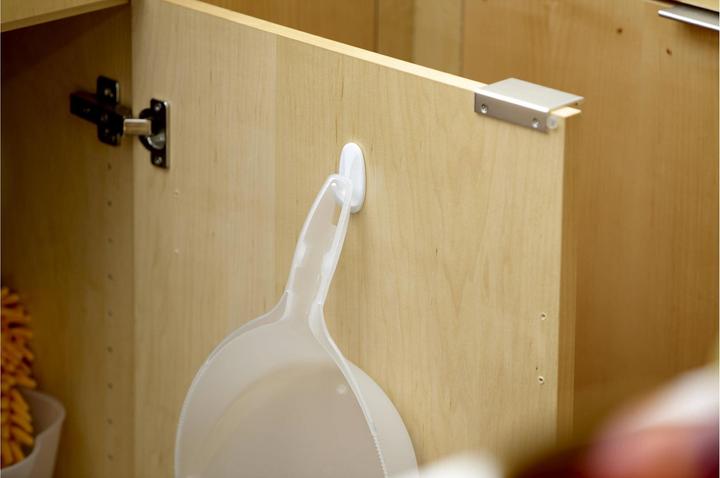 Actual product image Command Hook