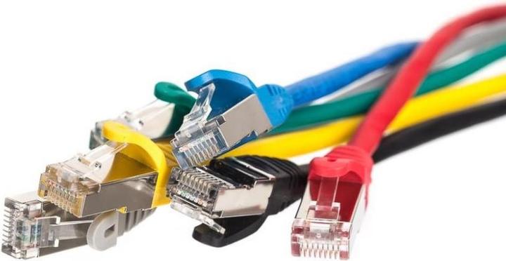 Produktbild Netrack BZPAT10FY patch cable RJ45 (F/UTP, CAT5e, 10 m)