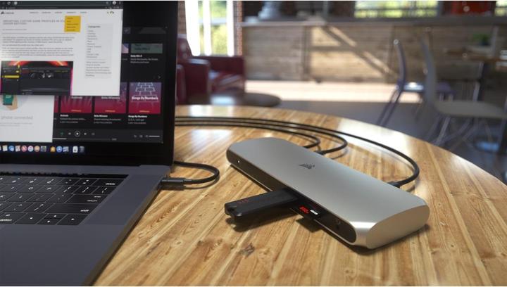 Actual product image Corsair TBT100 (Thunderbolt, 9 Ports)