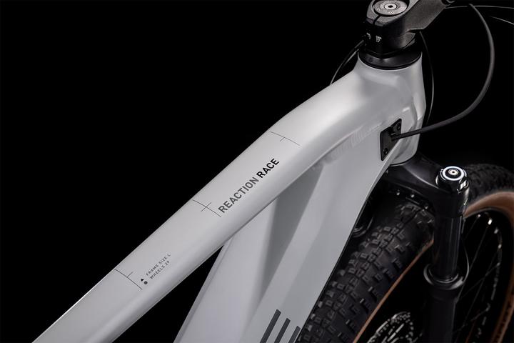 Produktbild Cube Bike Cube Reaction Hybrid Race 625 lunar'n'grey