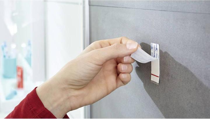 Actual product image tesa Powerstrips Waterproof Hook ZOOM