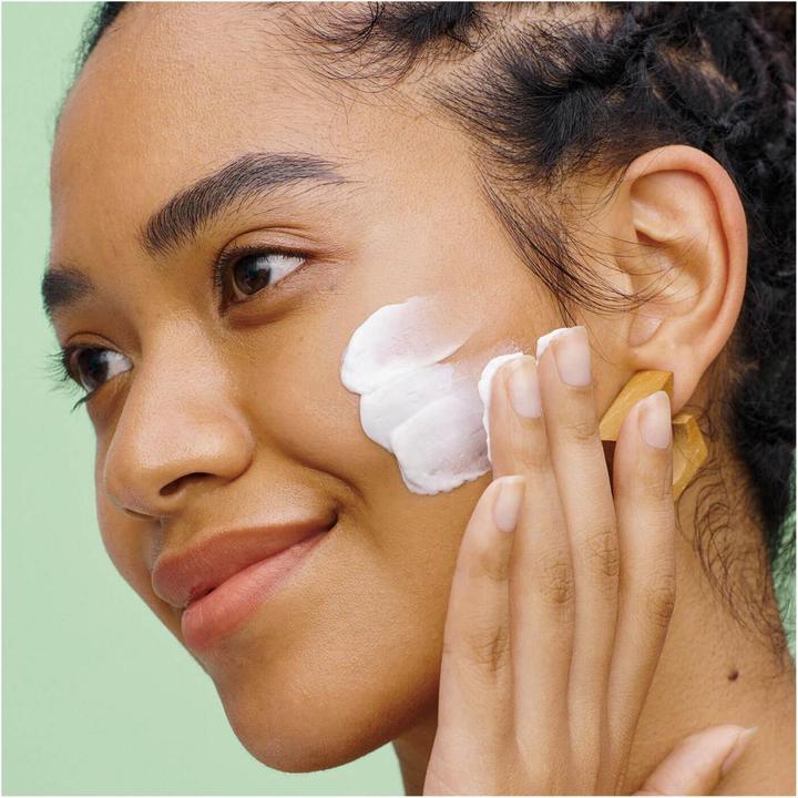 Produktbild Shiseido Waso - Shikulime Color Control Oil-Free Moisturizer (50 ml, Tagescreme, SPF 30)