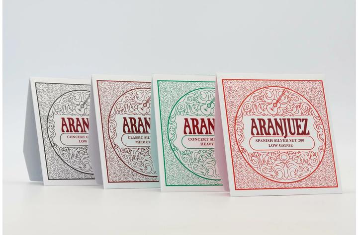 Produktbild Aranjuez Concert Silver 400 (6 x, Gitarre, 0.04")