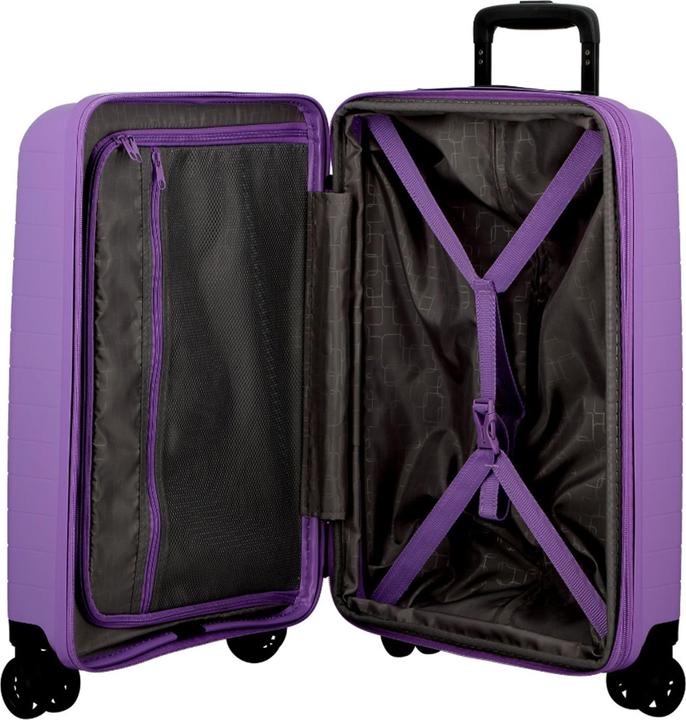 Actual product image Jump Striper 4 Rollen Trolley 68 cm mit Dehnfalte (64 l)