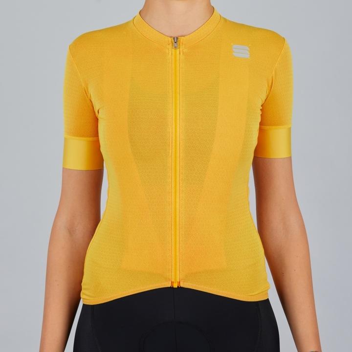 Jaune