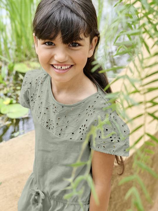 Produktbild Vertbaudet Mädchen Kleid mit Lochstickerei (128)