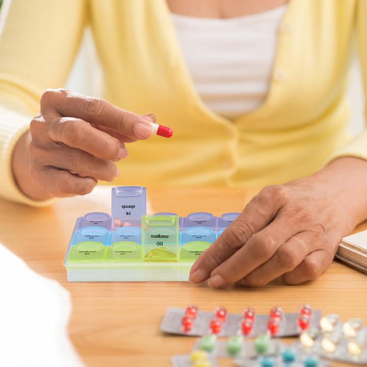 Actual product image Relaxdays Pill Box
