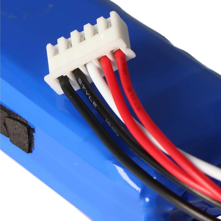 Actual product image AccuCell Battery JBL Charge 3 Li-Polymer Note connector and pin assignment
