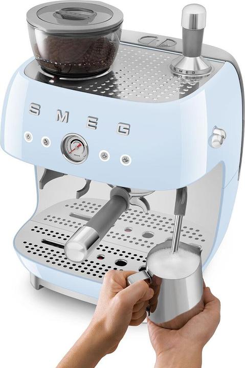 Actual product image Smeg EGF03PBEU