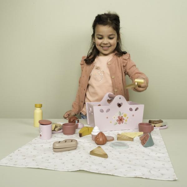 Actual product image Little Dutch Picnic set FSC