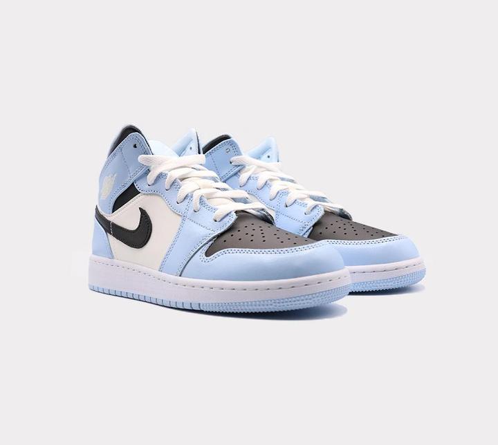 Image du produit Nike Air Jordan 1 (37.5)