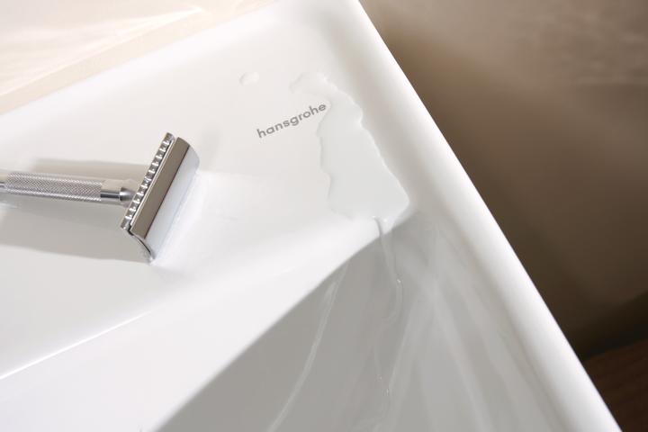 Produktbild hansgrohe Xanuia Q Handwaschbecken, ohne Hahnloch, mit Überlauf, 500x390mm, SmartClean, weiss