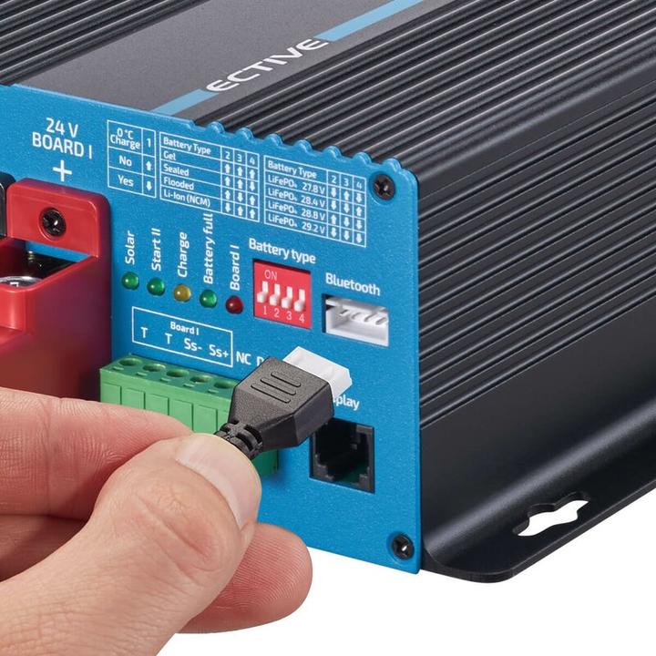 Actual product image Ective SBB 50 24V to 24V charge booster with MPPT charge controller 50A (1.60 kg)