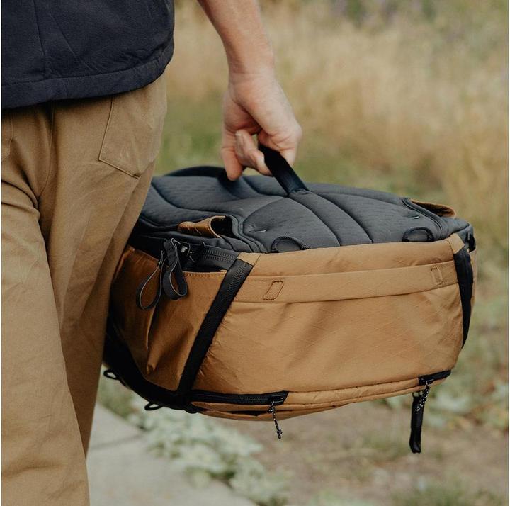 Actual product image Peak Design Travel 45 (45 l)