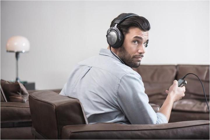 Actual product image Beyerdynamic T 5 P (Cable)